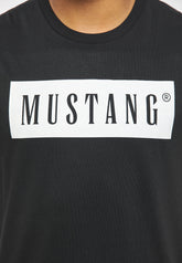 Mustang Style Alex C Logo Tee Męski T-Shirt Koszulka Nadruk Black 1013223 4142